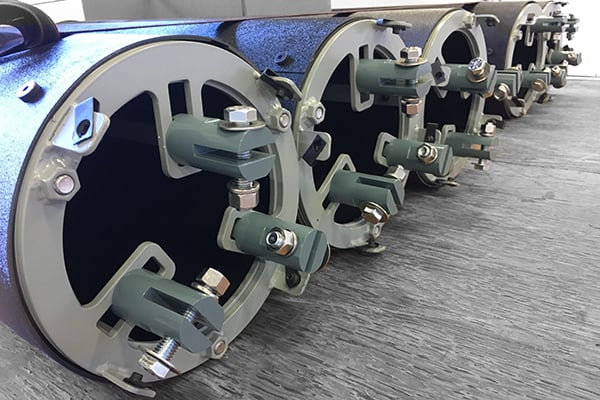 Pole Top Antenna Mounts