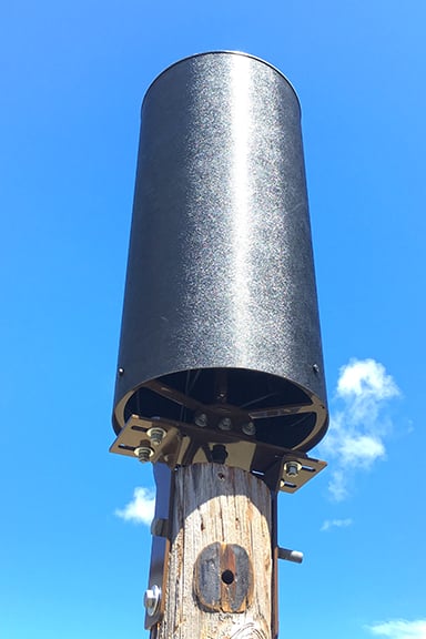Wood Pole Top Mount